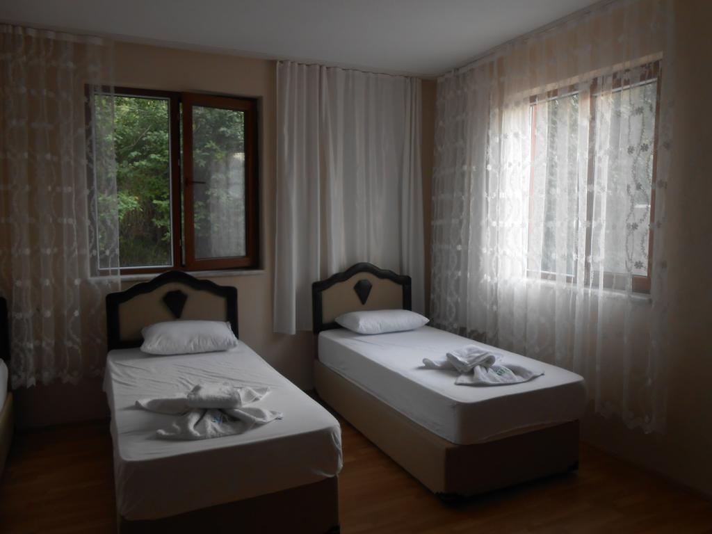Taurus Guest House Cukurbag  Room photo